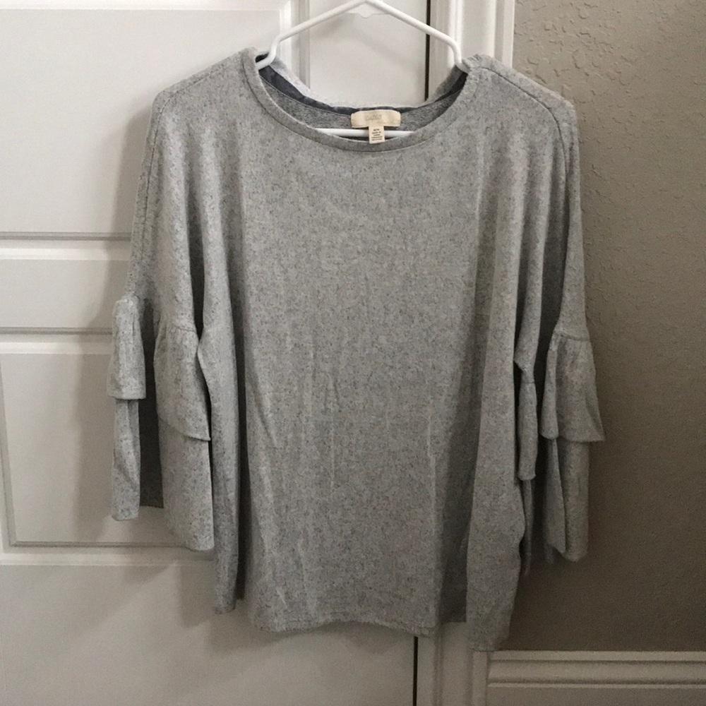 Cupio gray sweater ✨